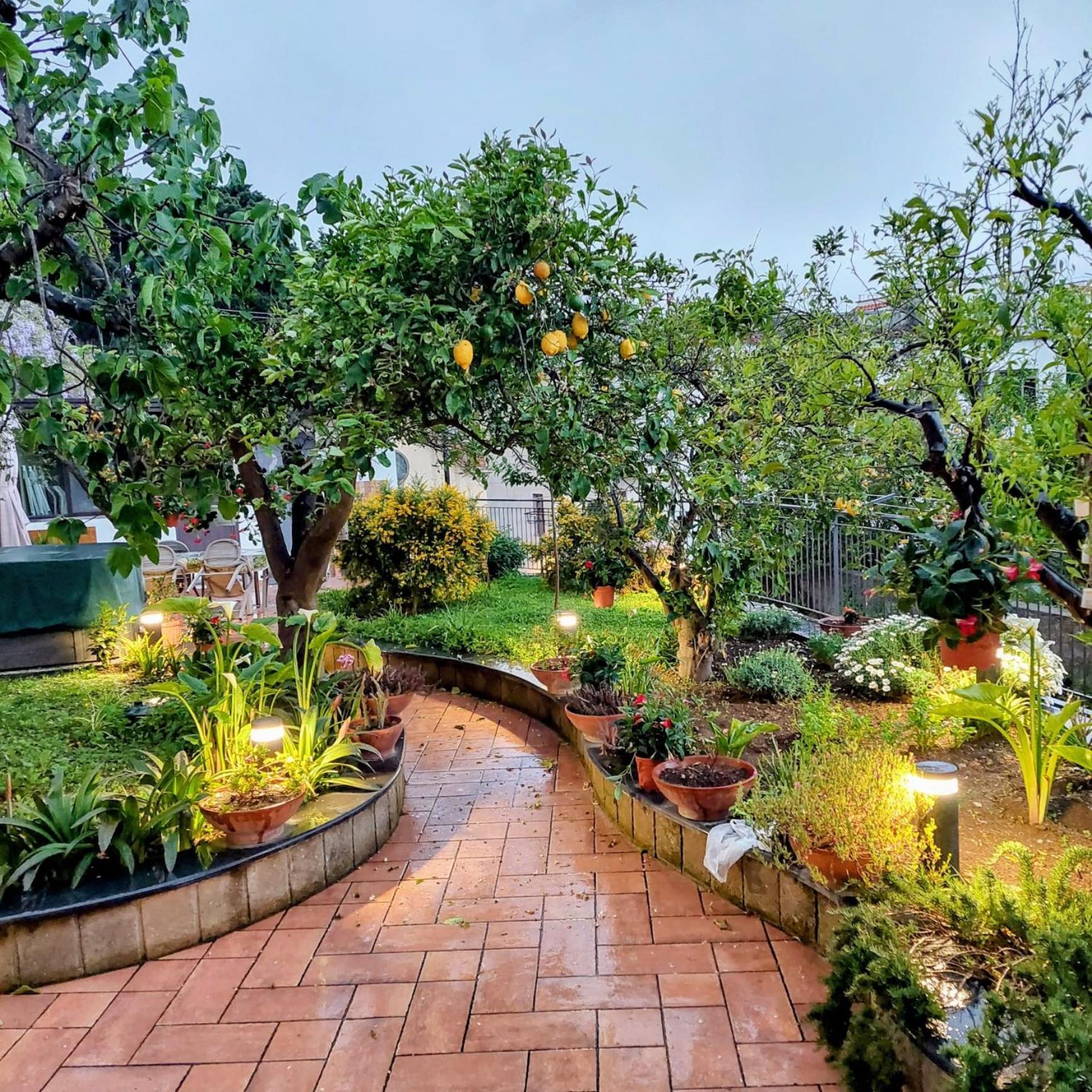 Il Giardino Dei Gigli Apartment เมตา ห้อง รูปภาพ