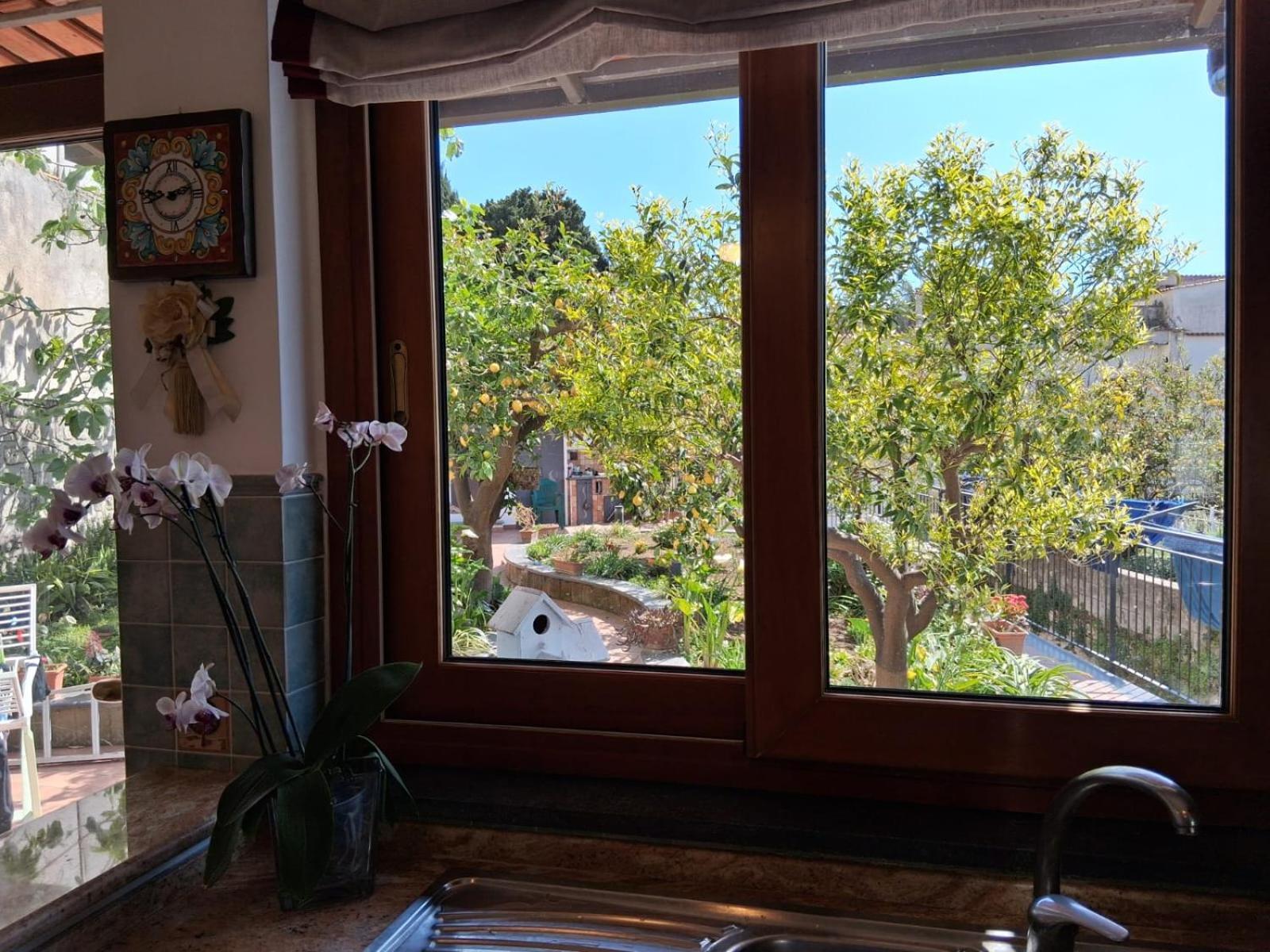 Il Giardino Dei Gigli Apartment เมตา ภายนอก รูปภาพ