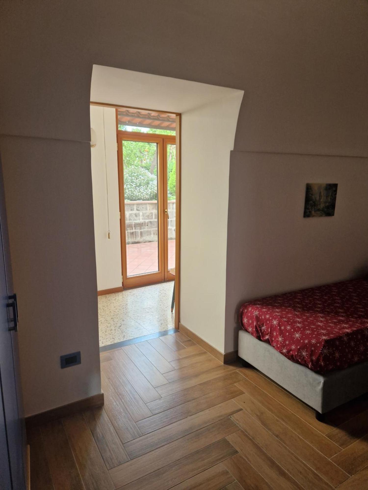 Il Giardino Dei Gigli Apartment เมตา ภายนอก รูปภาพ