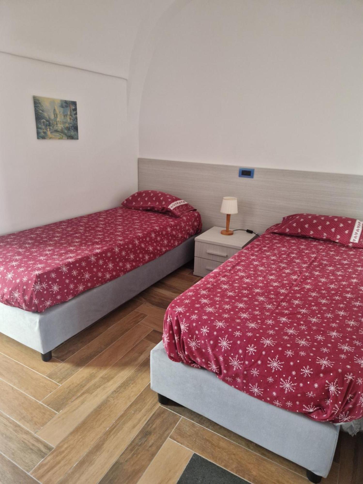 Il Giardino Dei Gigli Apartment เมตา ภายนอก รูปภาพ