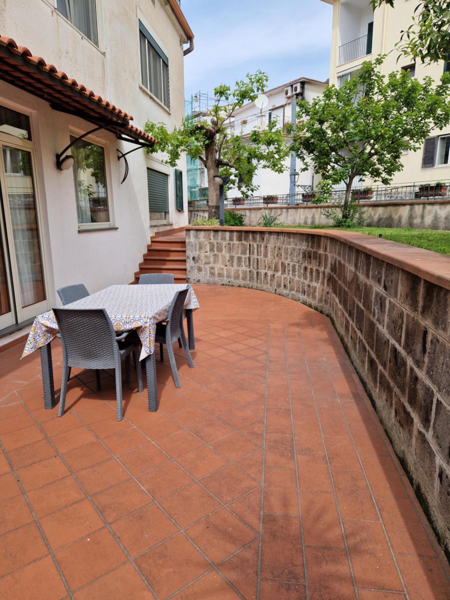Il Giardino Dei Gigli Apartment เมตา ภายนอก รูปภาพ