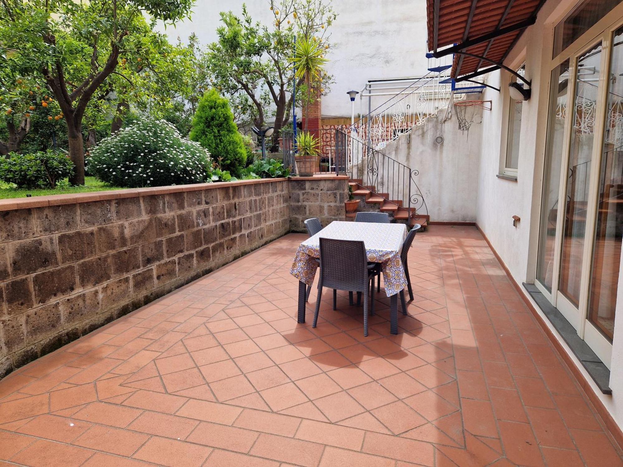 Il Giardino Dei Gigli Apartment เมตา ภายนอก รูปภาพ