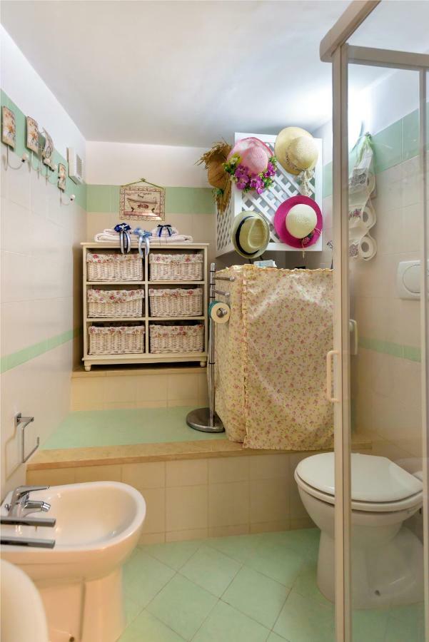 Il Giardino Dei Gigli Apartment เมตา ภายนอก รูปภาพ